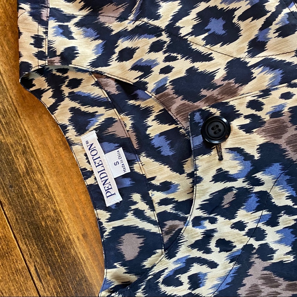 Pendleton Silk Cheetah Jacket - image 3